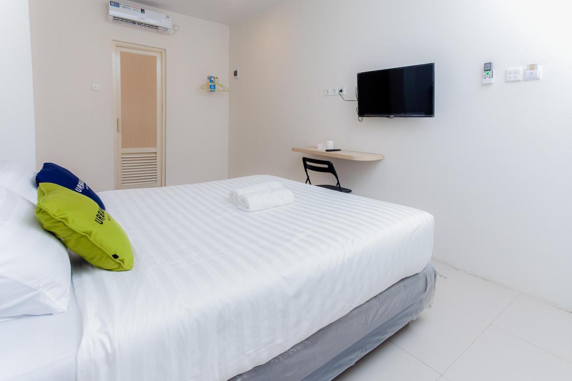 Urbanview Hotel Priority Samarinda By Reddoorz Exterior photo
